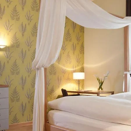 Bio-hotel Orange 3* Frankfurt nad Mohanem