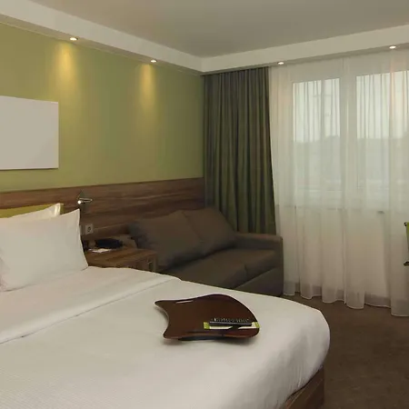 Hampton By Hilton Frankfurt Centre Отель Франкфурт-на-Майне