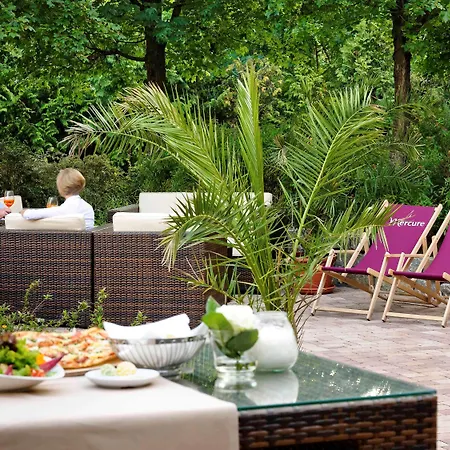 Mercure Residenz Frankfurt Messe Hotell 4*