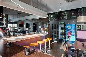Meininger Frankfurt Main / Airport פרנקפורט