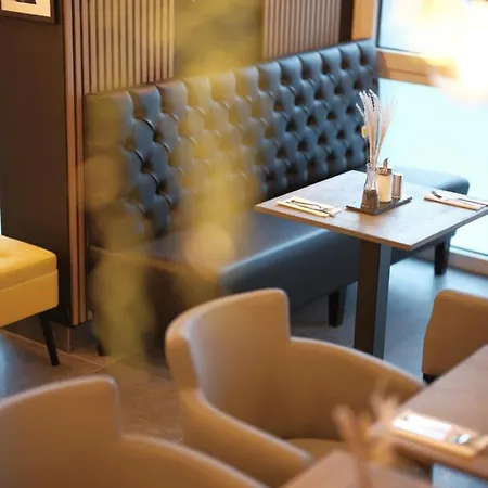 Apartahotel The - & House 4*