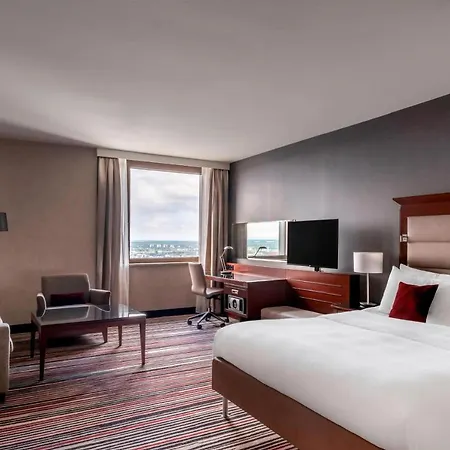Frankfurt Marriott Ξενοδοχείο 5*