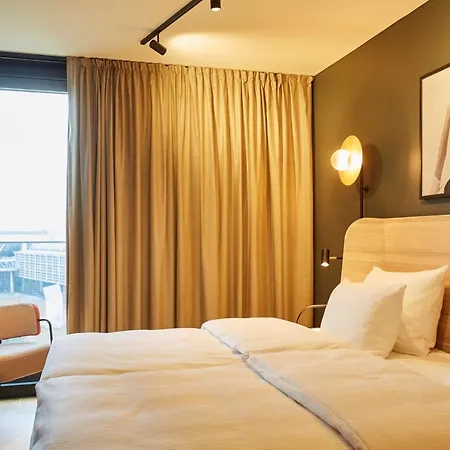 فندق Scandic Frankfurt Hafenpark 4*