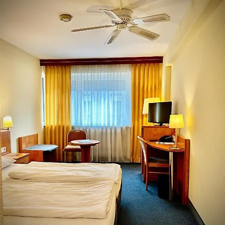 Savoy Hotel Frankfurt nad Mohanem
