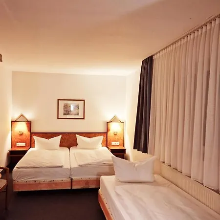 Trip Minerva Frankfurt Отель Франкфурт-на-Майне