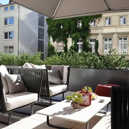 Mit 3 Schlafzimmern Onyx, 60323, Frankfurt, Hessen * Frankfurt am Main