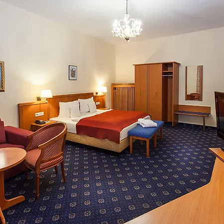 Centro National Frankfurt City, Trademark Collection By Wyndham Hotel 3*