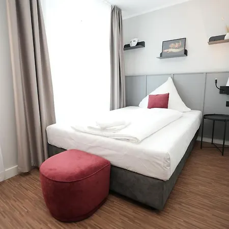 מלון דירות Boutique Kaiser - & 4*