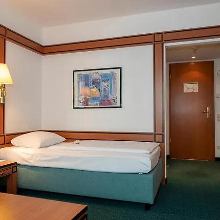 Amadeus Frankfurt 4* Frankfurt nad Menem