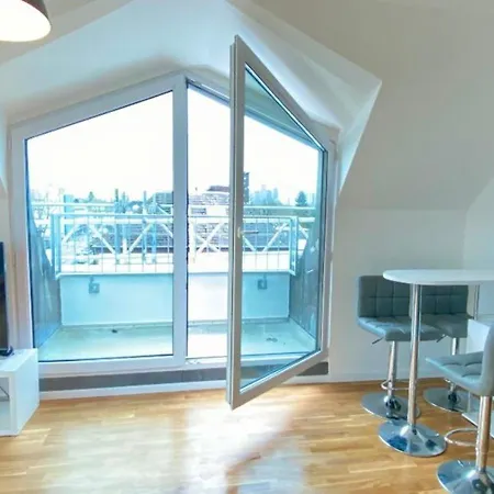 Schoenes Erwachen Im Frankfurter Penthouse Rum i privatbostad *