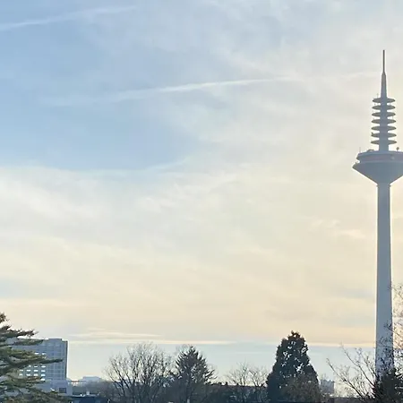 Schoenes Erwachen Im Frankfurter Penthouse Rum i privatbostad *