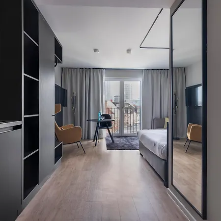 Numa Frankfurt Bloc Апарт-отель 4*