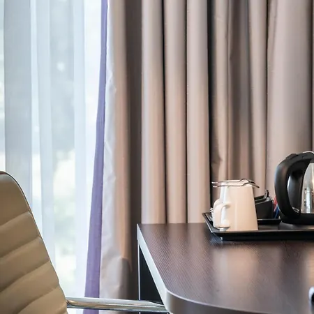 Premier Frankfurt Europaviertel Otel