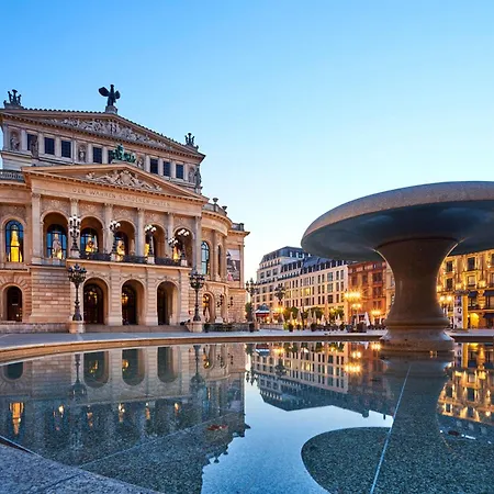 Hotel Frankfurt - Alte Oper By Ihg Fráncfort del Meno