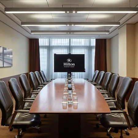 Szálloda Hilton Frankfurt Airport 4*