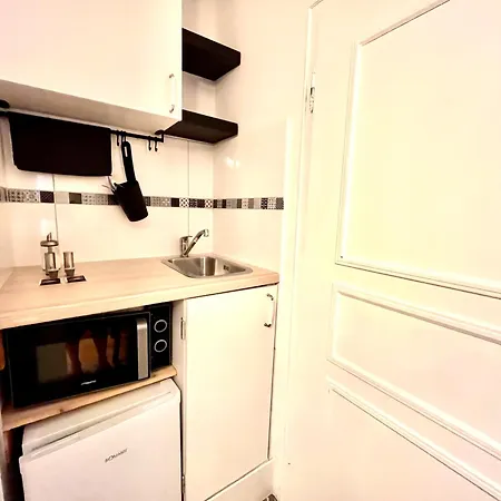 Alojamento de Acomodação e Pequeno-almoço Orchard Frankfurt 5*