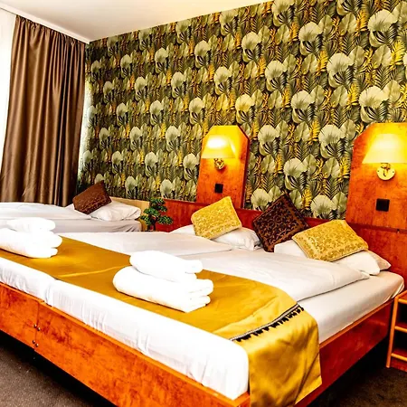 Rossija Hotel