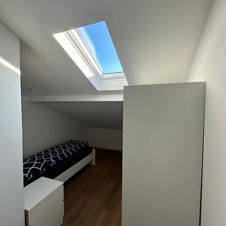 Ar Living Frankfurt Koenigsteinerstr * Франкфурт-на-Майне
