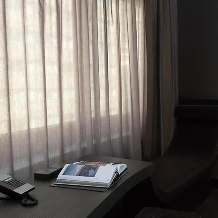 Roomers Frankfurt, Autograph Collection Hotel Francoforte sul Meno
