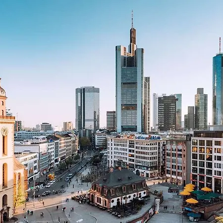فندق Innside By Melia Frankfurt Ostend فرانكفورت
