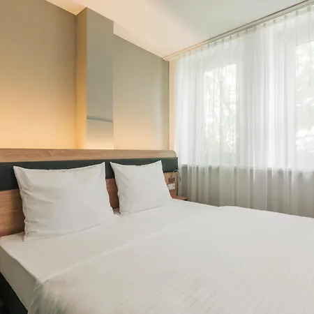 Homaris Corner 3*