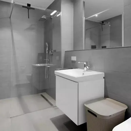 Ein-zimmer-wohnung Zur Miete In Frankfurt 프랑크푸르트