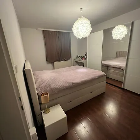 Frankfurt Agancy Apartment *