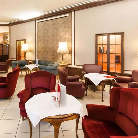 Centro National Frankfurt City, Trademark Collection By Wyndham Hotel 3*