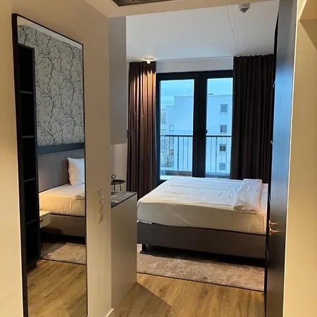 Maseven Frankfurt Messe Aparthotel *