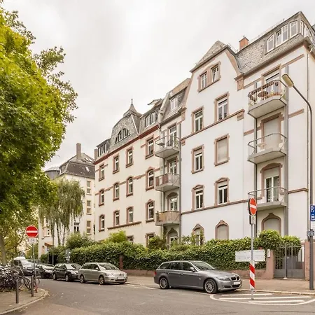 15 Min From Messe, And Ecb Apartment