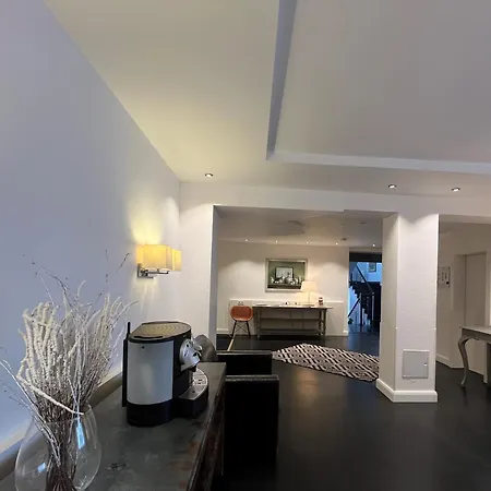 Апарт-отель Xenios Frankfurt Westend