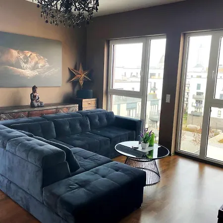 Stylish Penthouse With Large Balcony Francfort-sur-le-Main