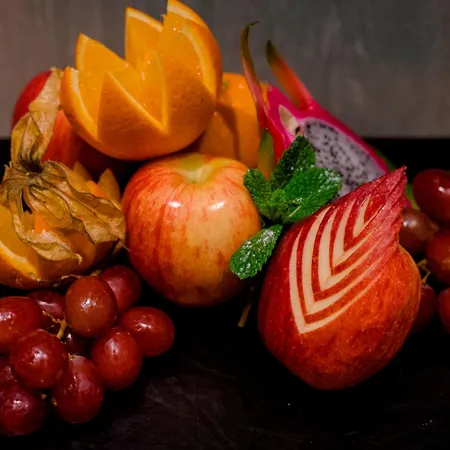 أماديوس فندق 4*