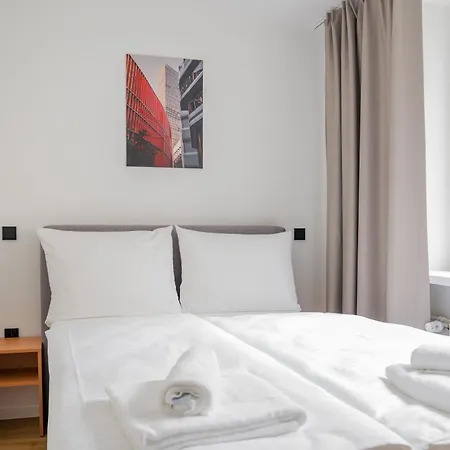 Homaris Nibelungen Apartahotel *