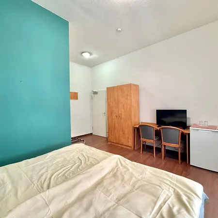 Ar Frankfurt 3* Франкфурт-на-Майне