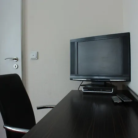 Hotell Fair Frankfurt - An Der Messe 3*