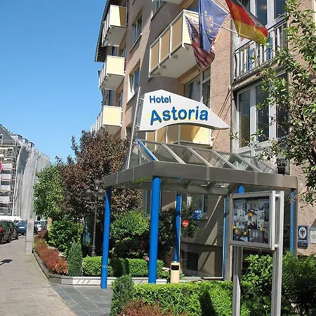 Astoria فندق