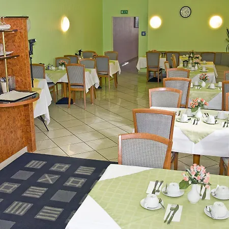 Trip Minerva Frankfurt 3* Франкфурт-на-Майне