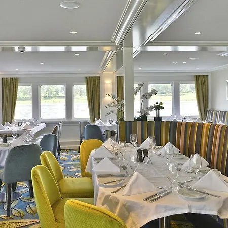 Faircruise Business Hotelship Frankfurt 호텔