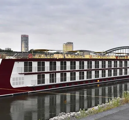 Faircruise Business Hotelship Frankfurt 3* 프랑크푸르트