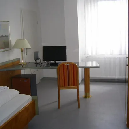 Willy Frankfurt 3* Φραγκφούρτη