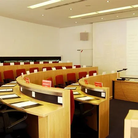 Intercityhotel Frankfurt Airport Ξενοδοχείο