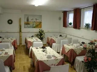 Garni Roedelheimer Hof Hotel Frankfurt am Main