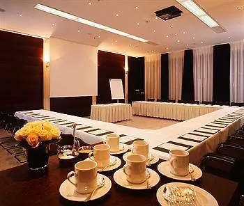 Отель Metropolitan By Flemings 4*