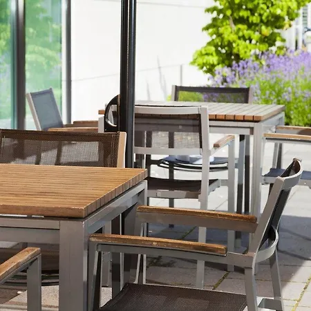 Park By Radisson Frankfurt Airport Hotel 3*