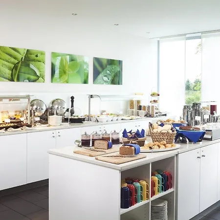 Hotel Park By Radisson Frankfurt Airport 3*