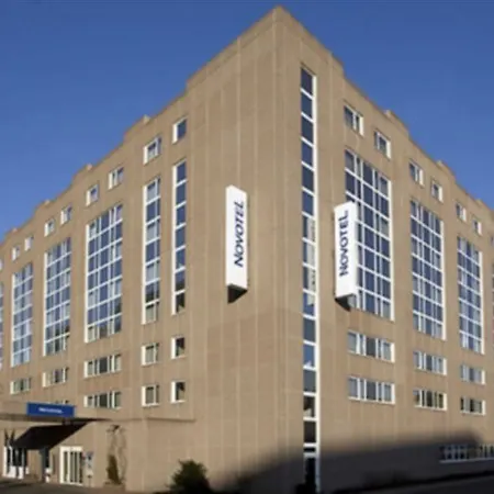 Novotel Frankfurt Ξενοδοχείο 4*