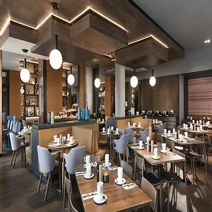 Hotel Adina Frankfurt Westend