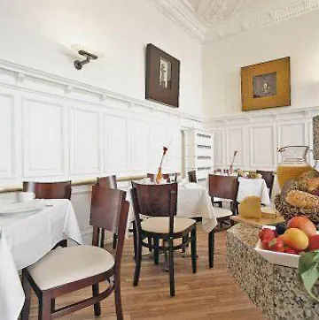 Cristall - Frankfurt Hotel