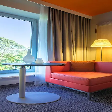 Hotel Park By Radisson Frankfurt Airport 3*